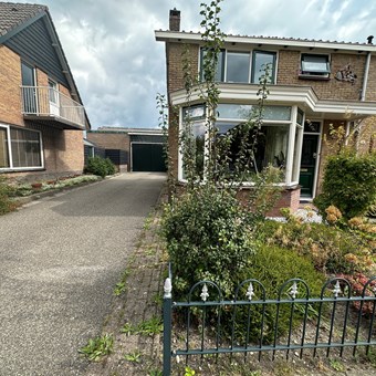 Zwaag, Krijterslaan, hoekwoning - foto 2