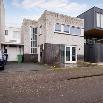 Almere, Helenusstraat, eengezinswoning - foto 2