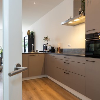 Hoorn (NH), Achterom, bovenwoning - foto 2