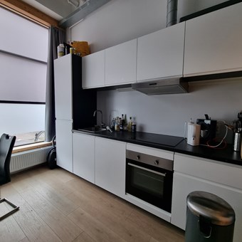 Breda, Adriaan van Bergenstraat, loft woning - foto 2