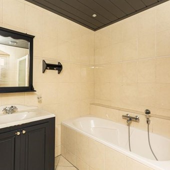 Roosendaal, Groenstraat, semi zelfstandige studio - foto 2