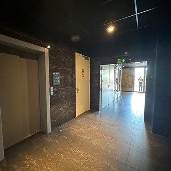 Eindhoven, Markt, portiekflat - foto 2