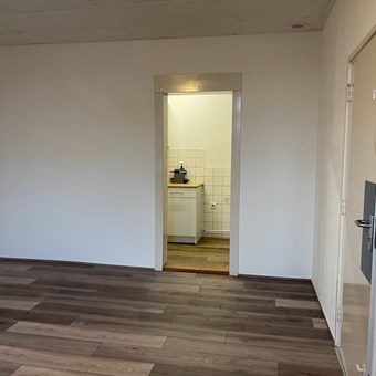 Roermond, Knevelsgraafstraat, zelfstandige studio - foto 3