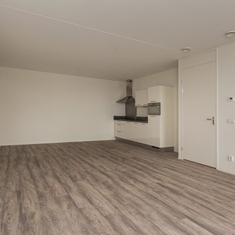 Roermond, Maashaven, portiekflat - foto 3