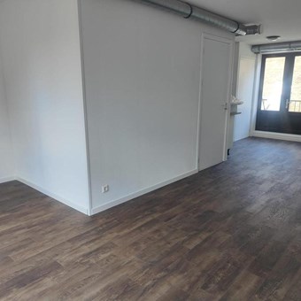 Leiden, Lange Lijsbethsteeg, zelfstandige studio - foto 2