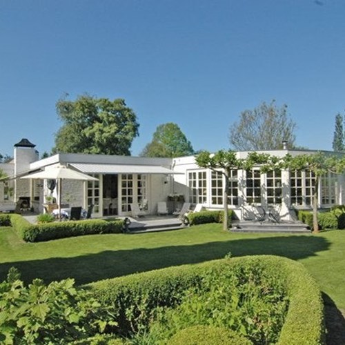 Ulvenhout, Laurentiusstraat, bungalow - foto 1