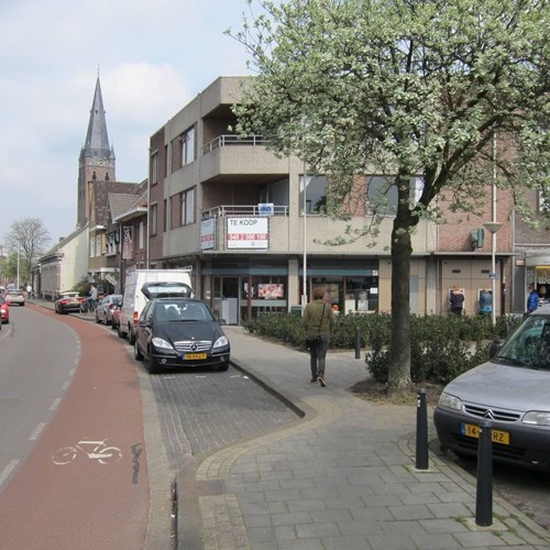 Eindhoven, Hoogstraat, galerijflat - foto 1