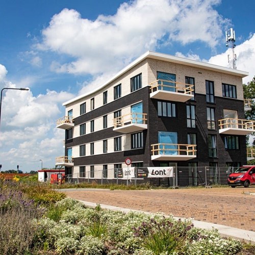 Hurdegaryp, Rijksstraatweg, benedenwoning - foto 1