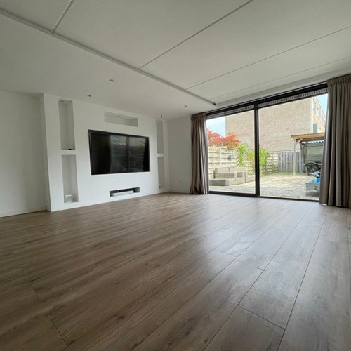 Almere, Couperusweg, eengezinswoning - foto 1