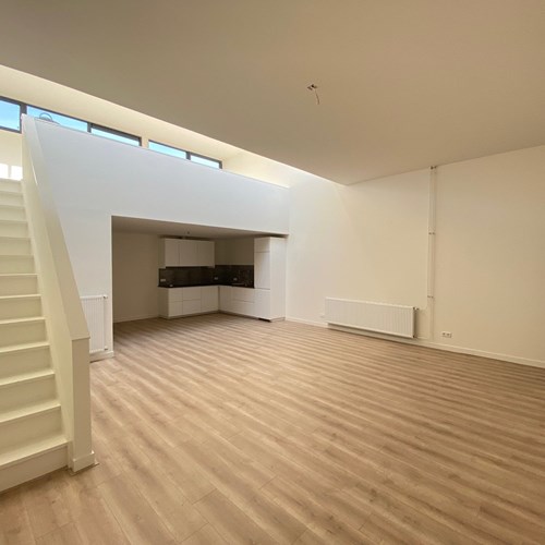 Leeuwarden, Stationsweg, loft woning - foto 1