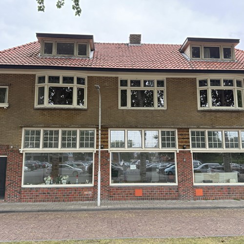 Sneek, Lange Veemarktstraat, bovenwoning - foto 1