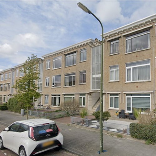 Den Haag, Nieuwersluisstraat, portiekflat - foto 1