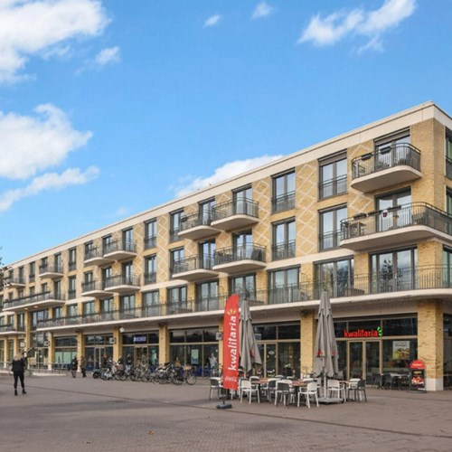 Apeldoorn, Sluisoordlaan, galerijflat - foto 1