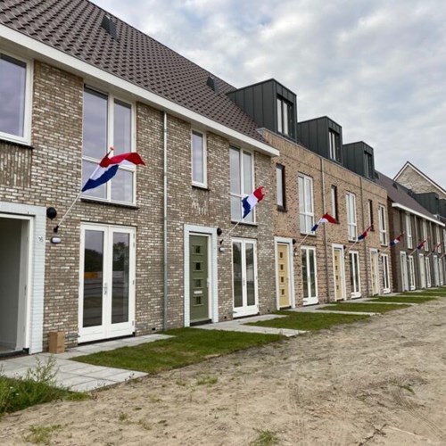 Zwaag, Red Naomistraat, eengezinswoning - foto 1