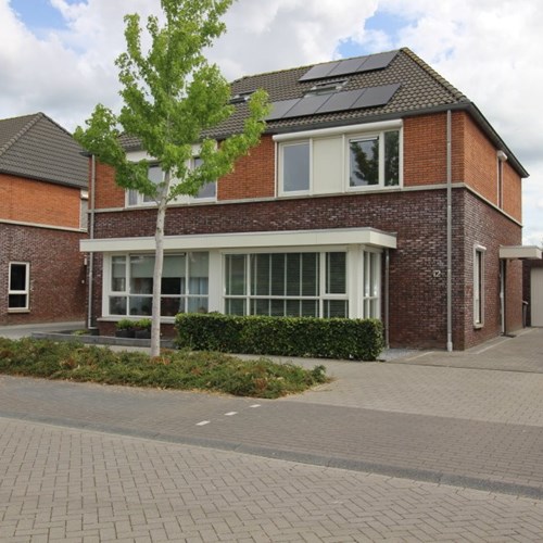 Dronten, Timmerliedengilde, 2-onder-1 kap woning - foto 1