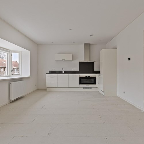 Leeuwarden, Bleeklaan, portiekflat - foto 1