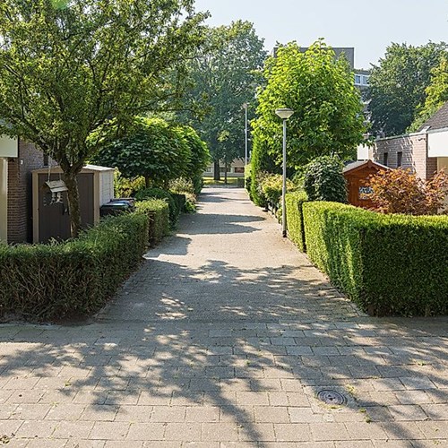 Tilburg, Abdij van Egmondstraat, tussenwoning - foto 1