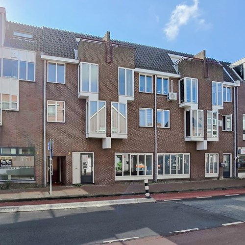 Beverwijk, Breestraat, portiekflat - foto 1