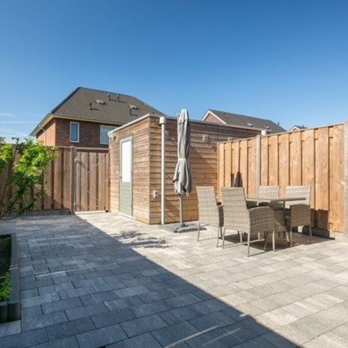 Almelo, Van Lunterenstraat, eengezinswoning - foto 1