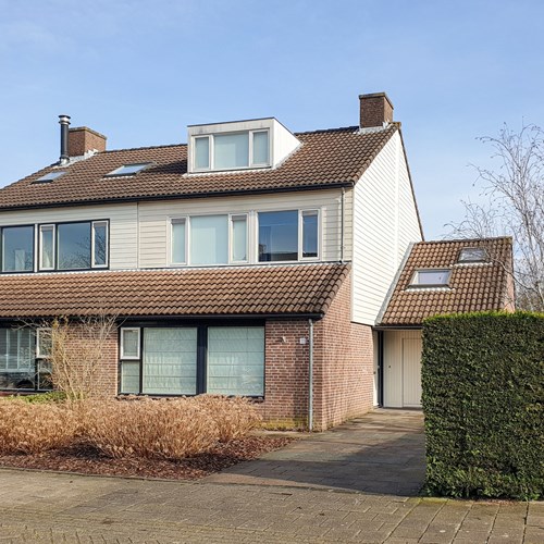 Aalsmeer, Perronzijde, geschakelde woning - foto 1