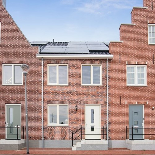 Bergen op Zoom, Colognekaai, tussenwoning - foto 1