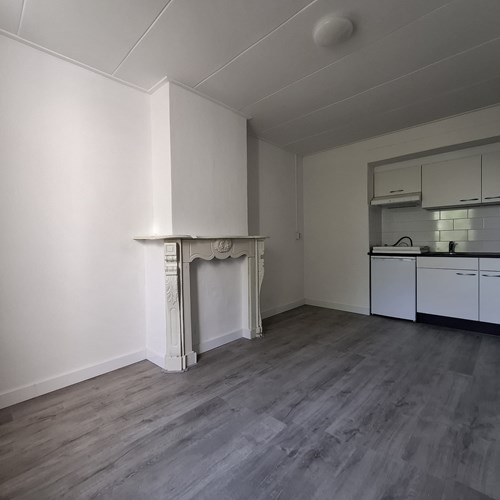 Breda, Teteringenstraat, semi zelfstandige studio - foto 1