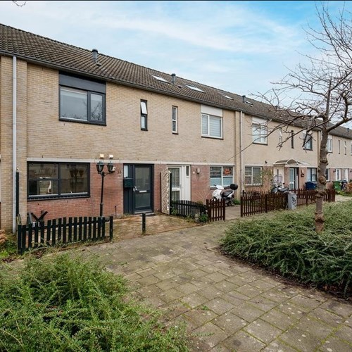 Almere, Fernandelstraat, tussenwoning - foto 1