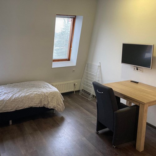 Almelo, Wierdensestraat, zelfstandige studio - foto 1