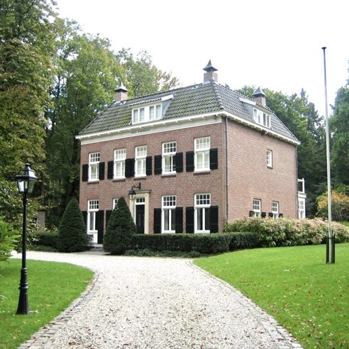Breda, Burgemeester de Manlaan, zelfstandige studio - foto 1