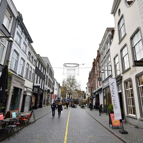 Breda, Veemarktstraat, bovenwoning - foto 1