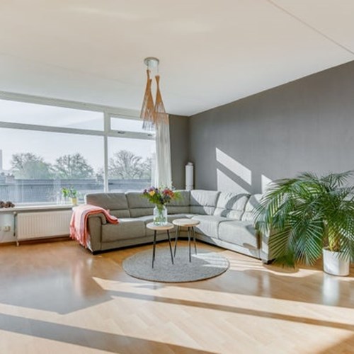 Utrecht, Zwanenvechtlaan, galerijflat - foto 1