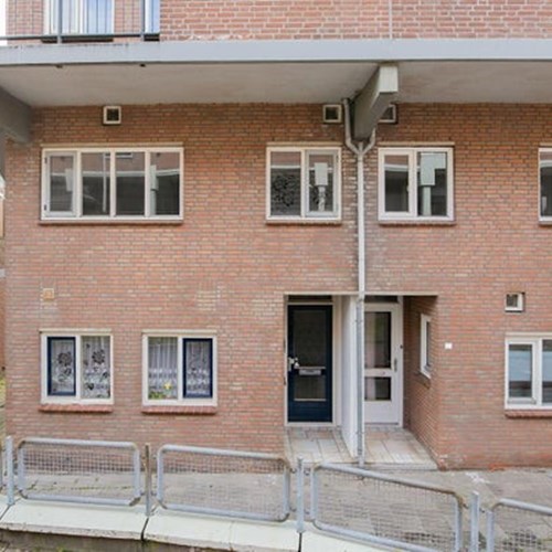 Spijkenisse, H de Lintweg, zelfstandige studio - foto 1